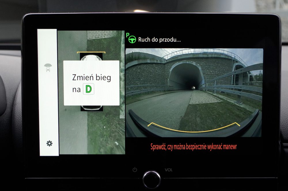 Toyota Yaris Cross 1.5 Hybrid Dynamic Force FWD 130 KM e-CVT GR SPORT D40