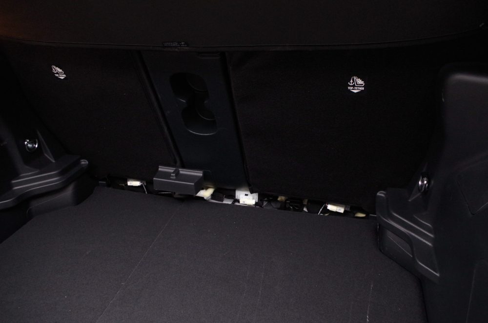 Toyota Yaris Cross 1.5 Hybrid Dynamic Force FWD 130 KM e-CVT GR SPORT E05