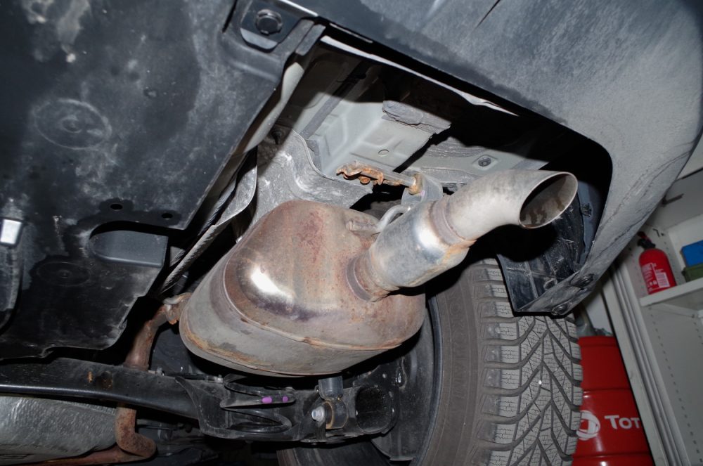 Toyota Yaris Cross 1.5 Hybrid Dynamic Force FWD 130 KM e-CVT GR SPORT F10