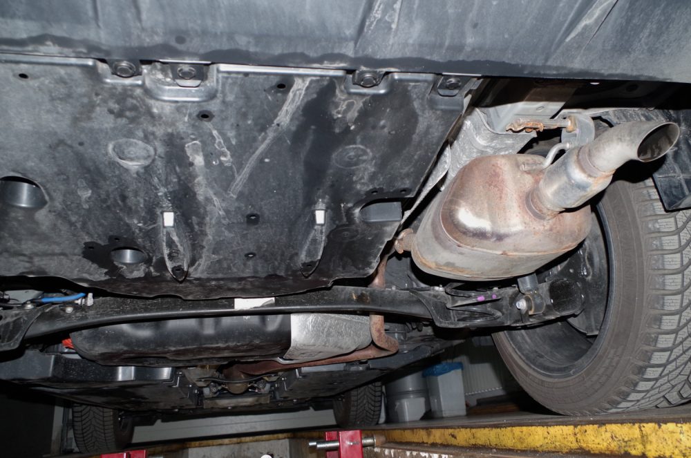 Toyota Yaris Cross 1.5 Hybrid Dynamic Force FWD 130 KM e-CVT GR SPORT F15