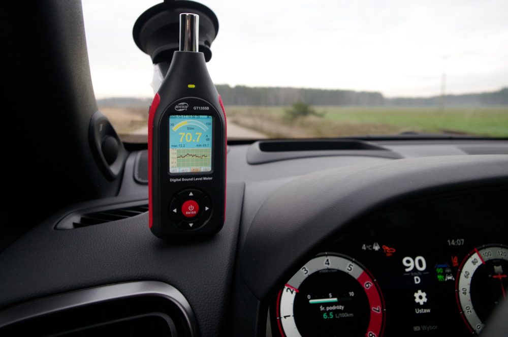 Toyota Yaris Cross 1.5 Hybrid Dynamic Force FWD 130 KM e-CVT GR SPORT P34